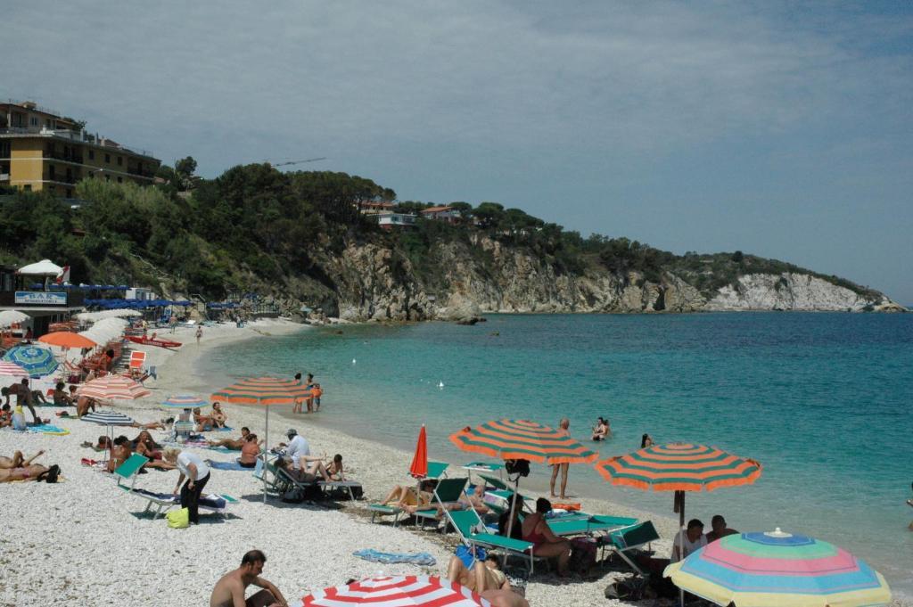 Hotel Crystal Portoferraio Kültér fotó